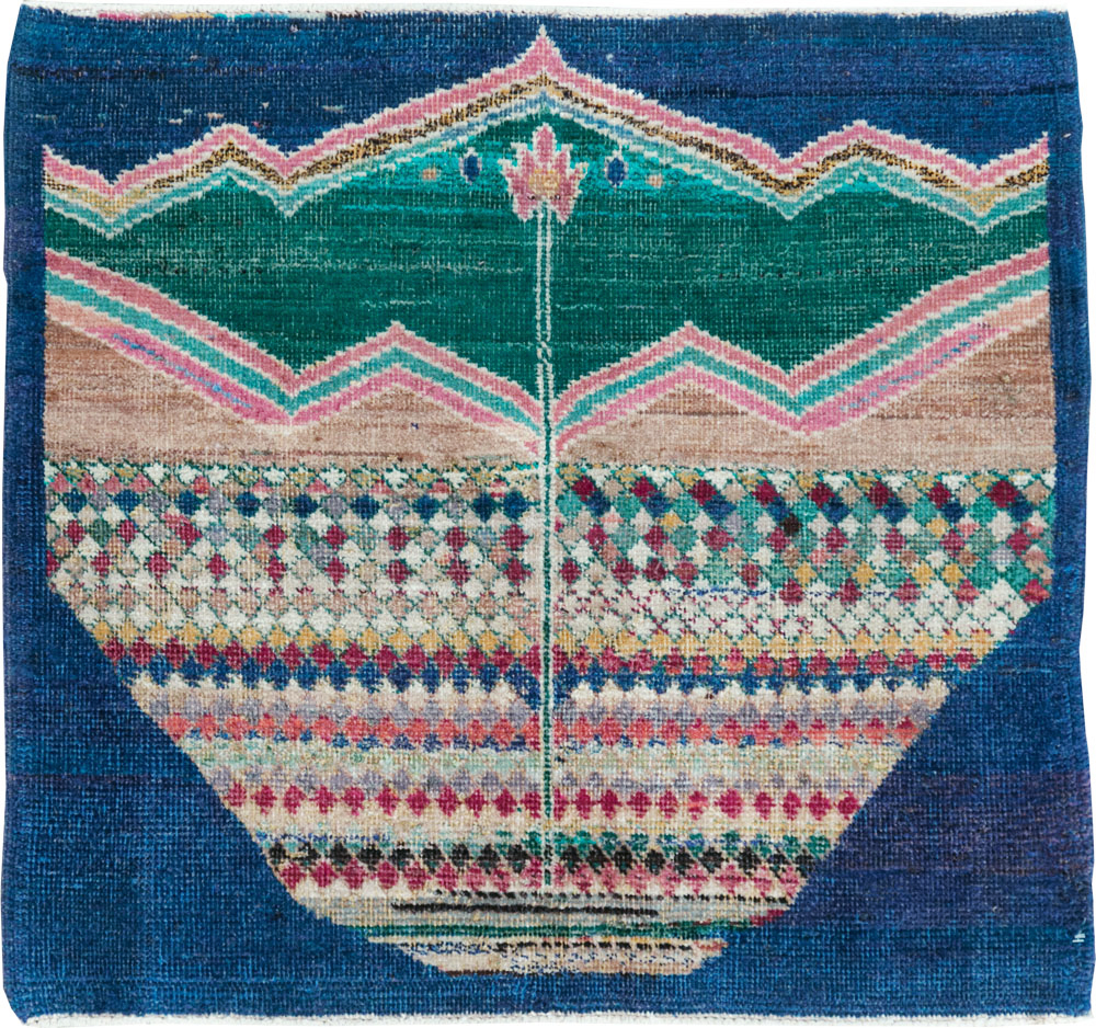 Vintage Anatolian Rug, No.27980 - Gsblank