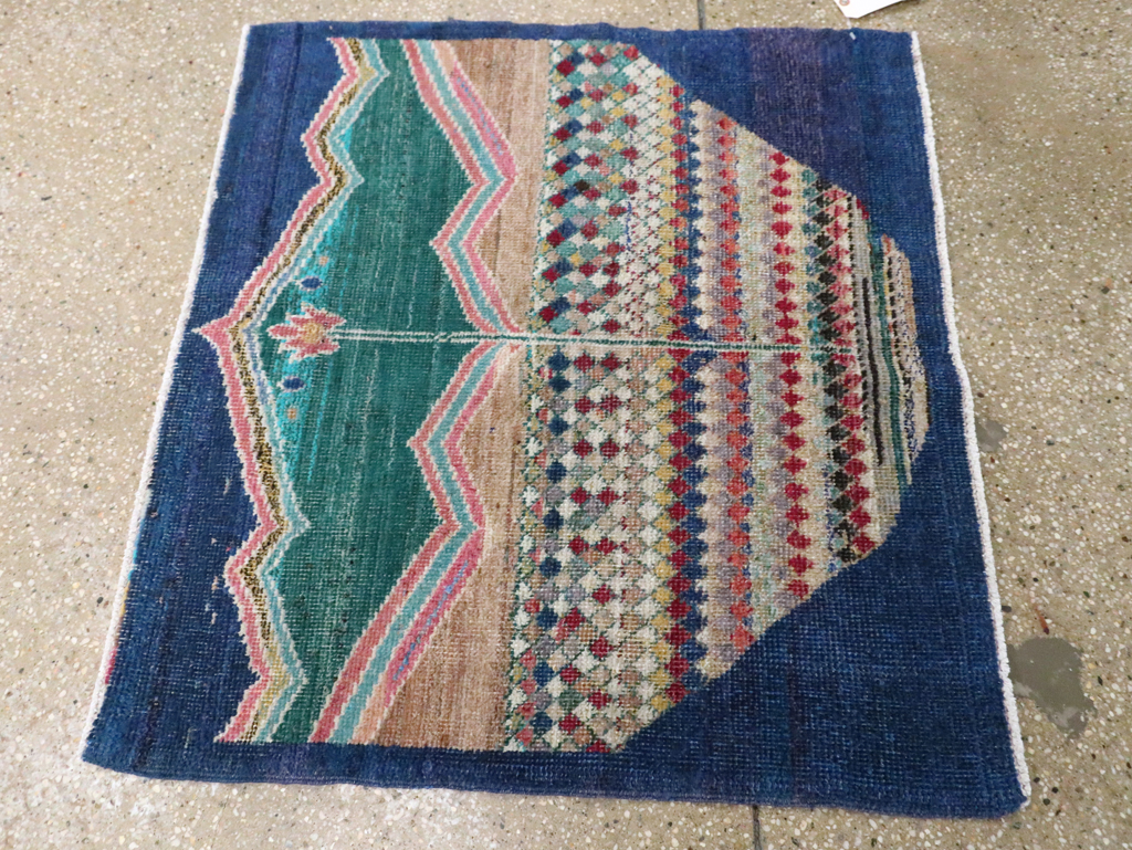 Vintage Anatolian Rug, No.27980 - Gsblank
