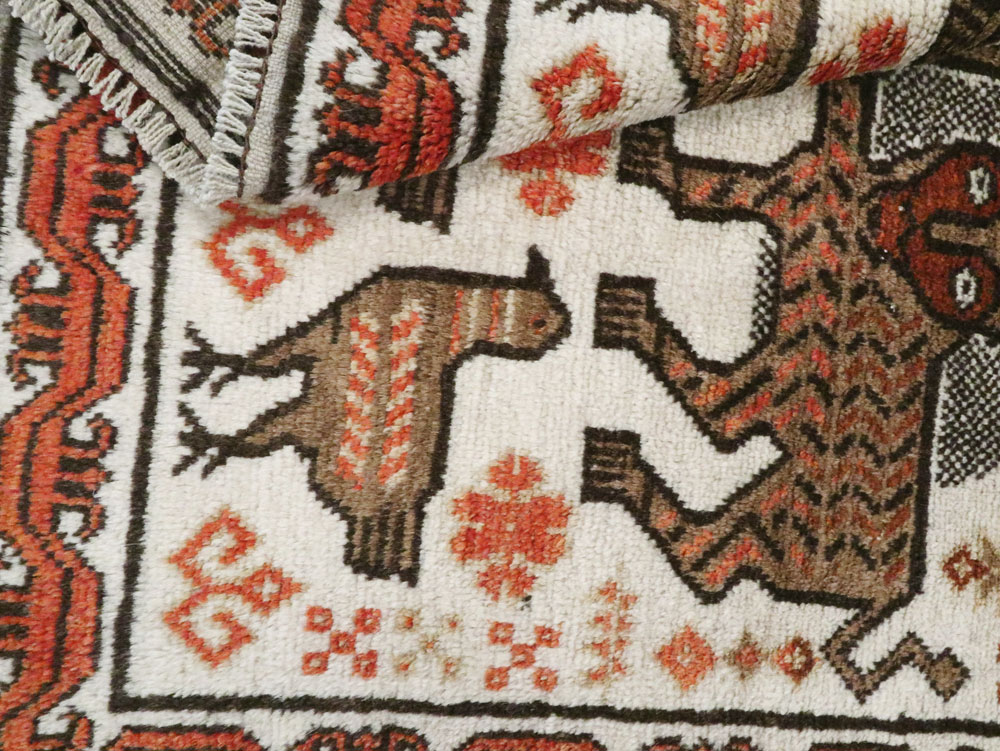 Vintage Persian Pictorial Gabbeh Throw Rug, No.27985 - Gsblank