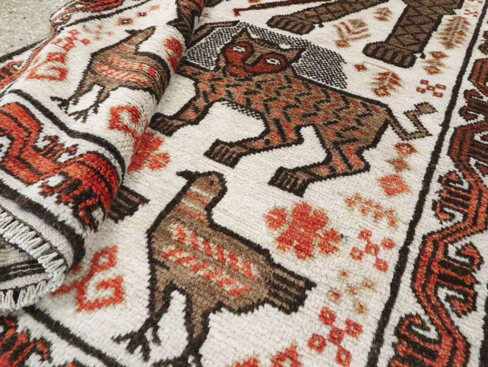 Vintage Persian Pictorial Gabbeh Throw Rug, No.27985 - Gsblank