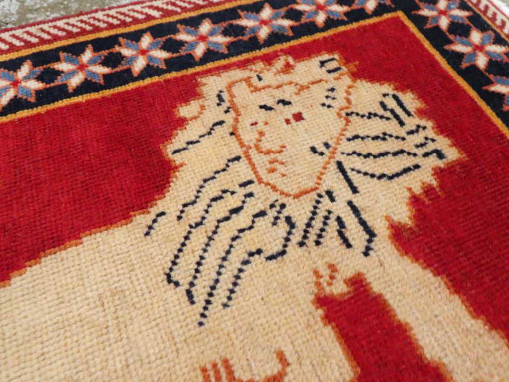 Vintage Persian Tabriz Pictorial Rug (Pair: 1 of 6), No.27987 - Gsblank