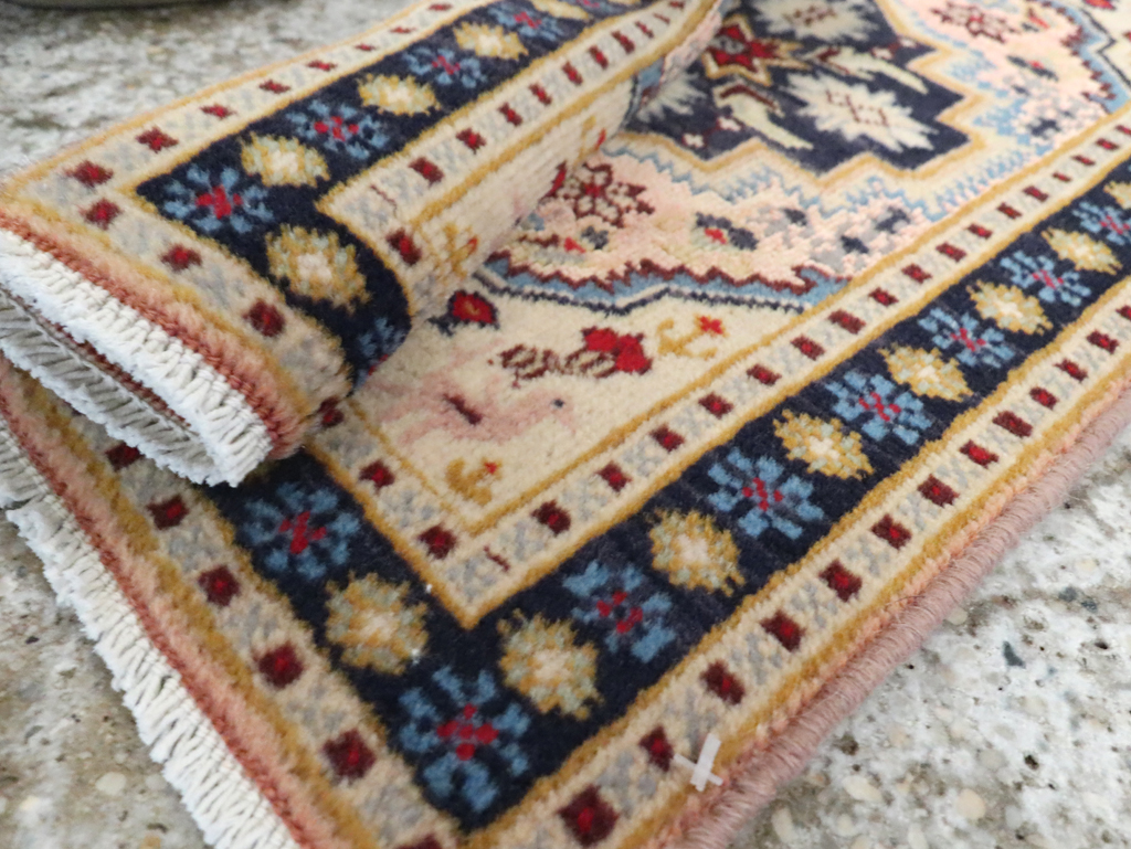 Vintage Persian Ardabil Rug (Pair: 1 of 2), No.27998 - Gsblank