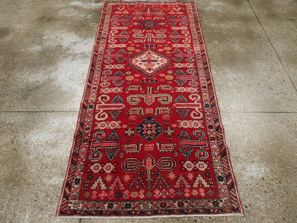 Vintage Persian Ardebil Rug, No.28000 - Gsblank