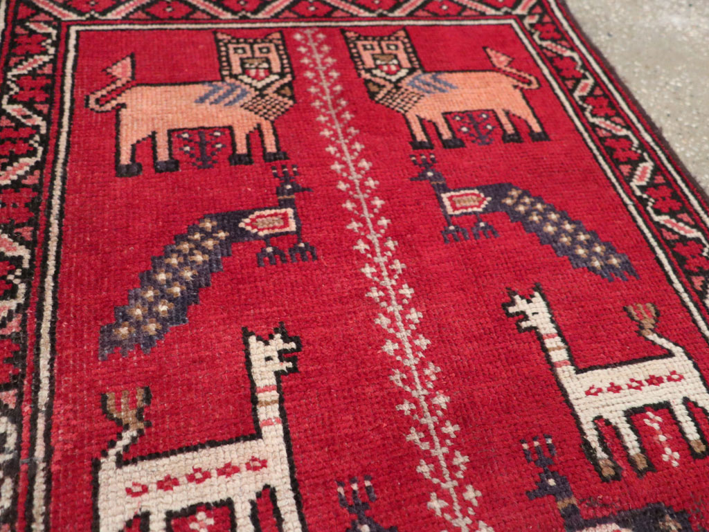 Vintage Persian Baluch Pictorial Rug, No.28001 - Gsblank