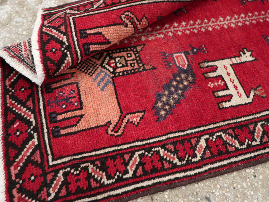 Vintage Persian Baluch Pictorial Rug, No.28001 - Gsblank