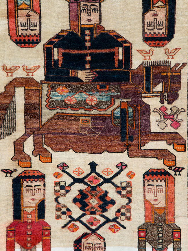 Vintage Persian Pictorial Bakhtiari Gallery Carpet, No.28005 - Gsblank