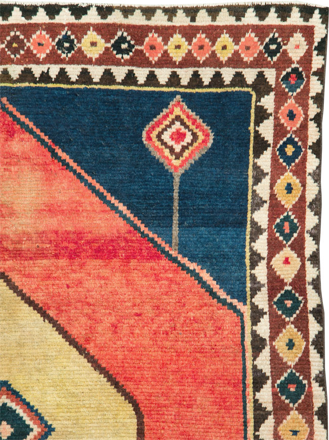 Tribal Persian Gabbeh Gallery Rug, No.28006 - Gsblank