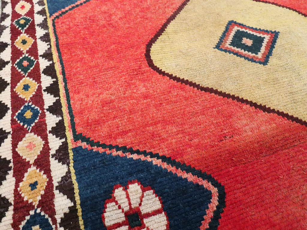 Tribal Persian Gabbeh Gallery Rug, No.28006 - Gsblank