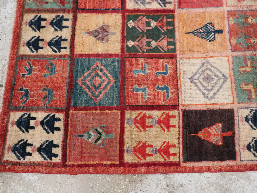 Vintage Persian Gabbeh Rug, No.28010 - Gsblank