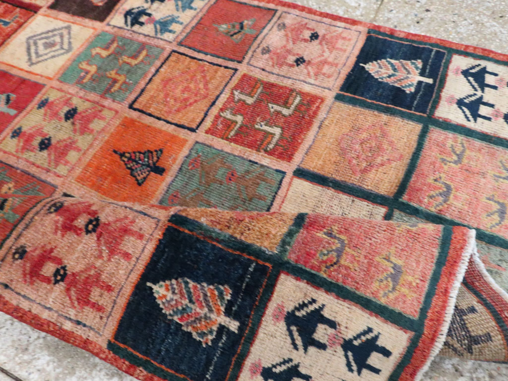 Vintage Persian Gabbeh Rug, No.28010 - Gsblank
