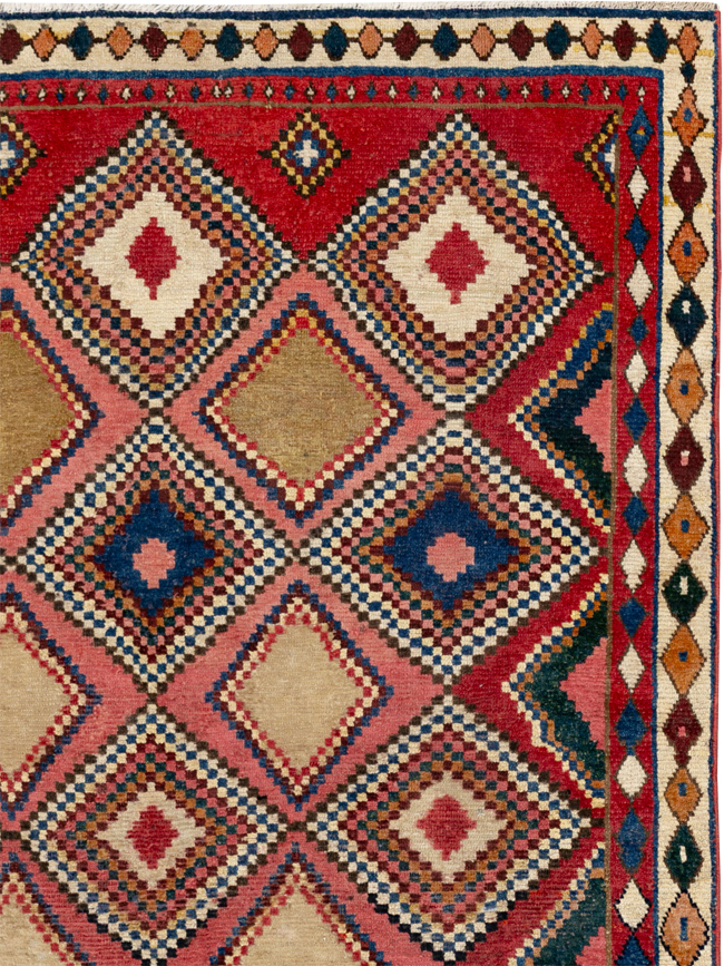 Antique Persian Gabbeh Accent Rug, No.28011 - Gsblank