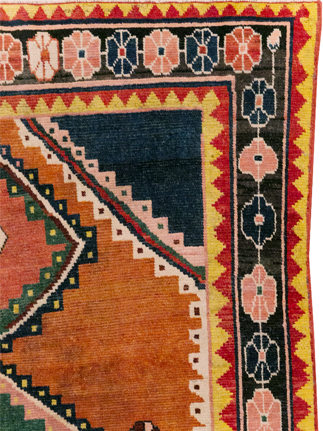 Vintage Persian Gabbeh Accent Rug, No.28012 - Gsblank