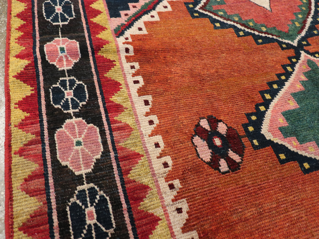 Vintage Persian Gabbeh Accent Rug, No.28012 - Gsblank