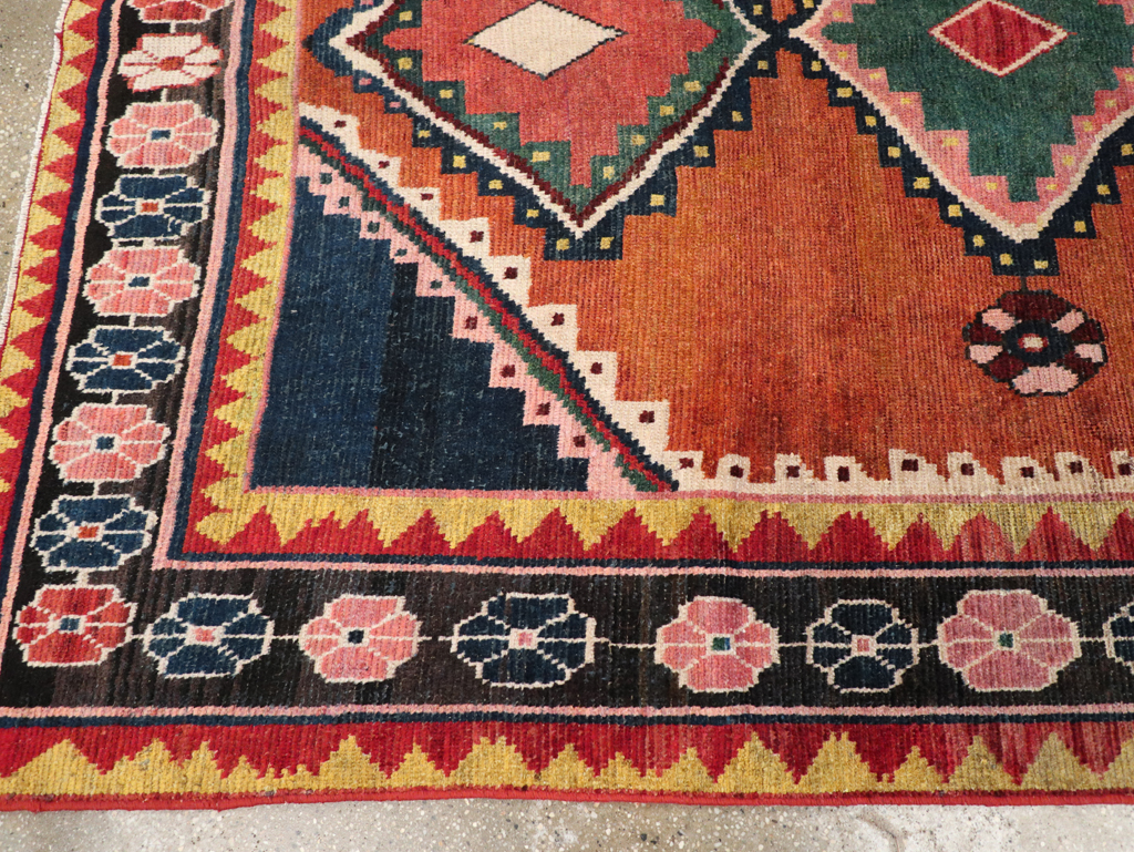 Vintage Persian Gabbeh Accent Rug, No.28012 - Gsblank