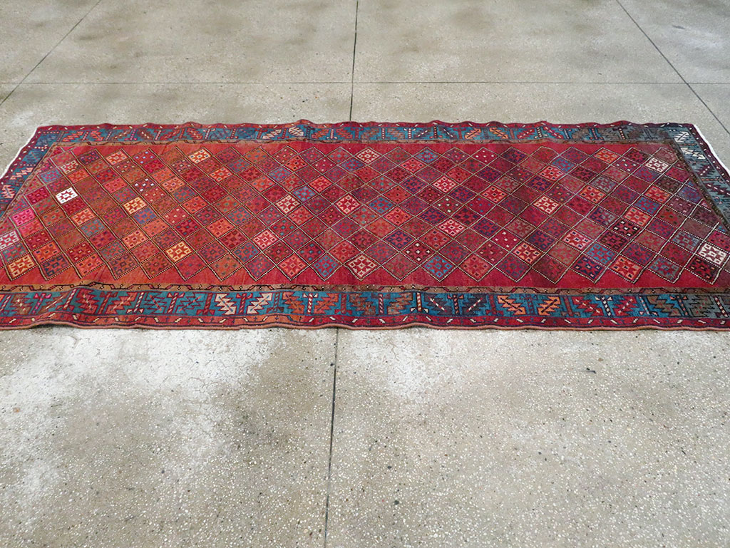 Vintage Persian Hamadan Runner, No.28016 - Gsblank