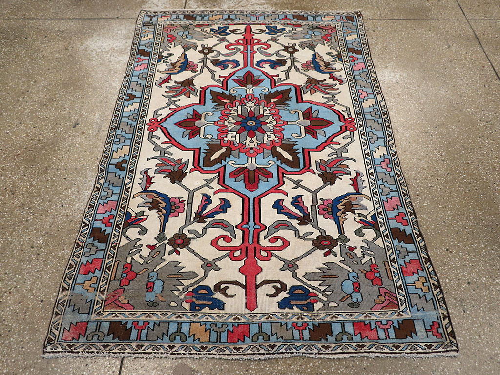 Vintage Persian Hamadan Throw Rug, No.28021 - Gsblank