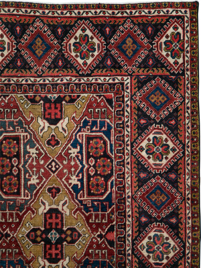 Vintage Persian Heriz Carpet, No.28022 - Gsblank