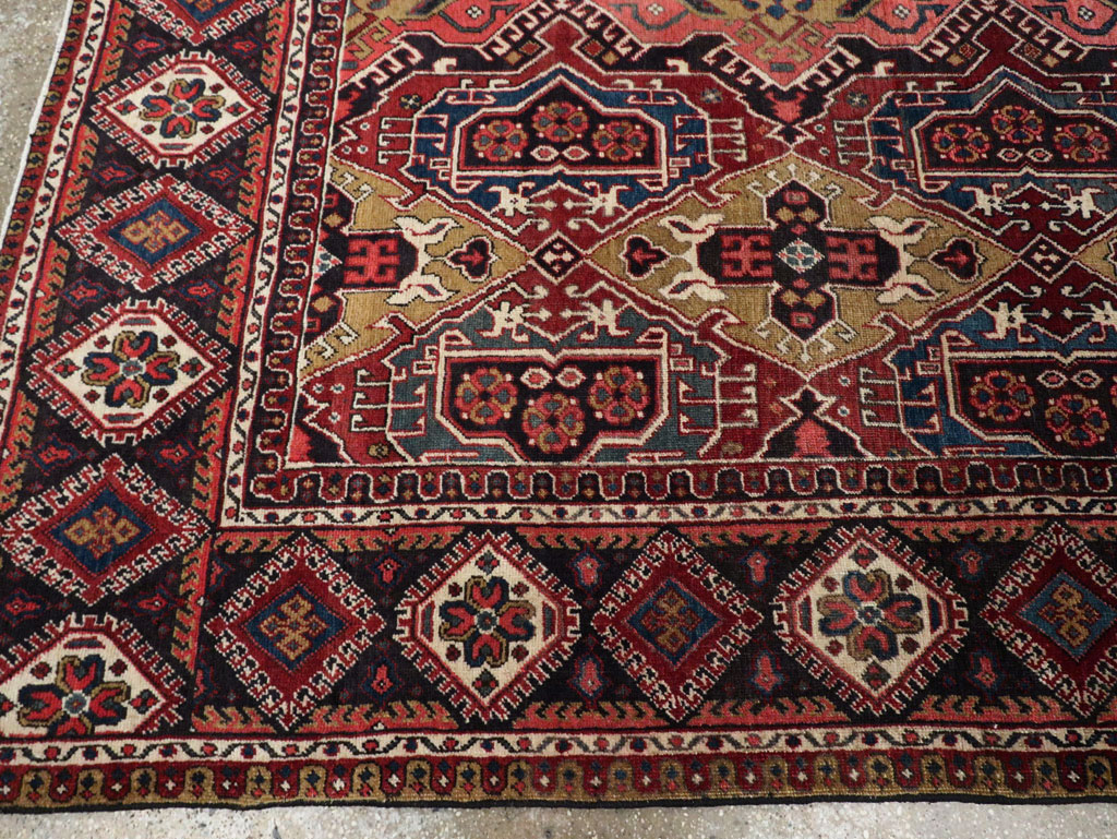 Vintage Persian Heriz Carpet, No.28022 - Gsblank