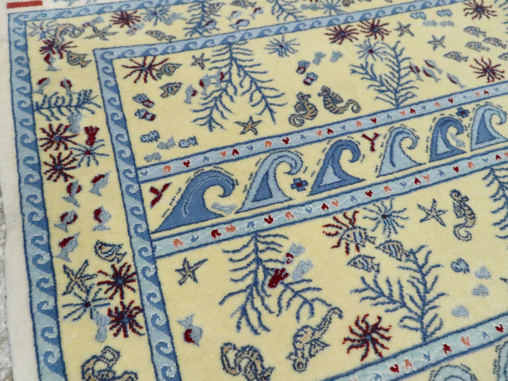 Vintage Persian Isfahan Pictorial Throw Rug (Pair: 1 of 2), No.28023 - Gsblank