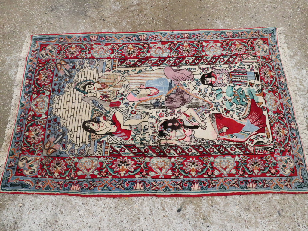 Vintage Pictorial Isfahan Rug, No.28025 - Gsblank