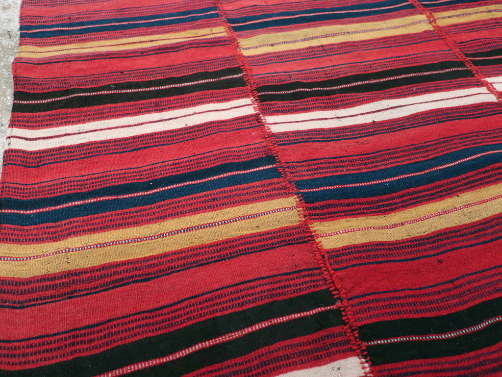 Vintage Persian Kilim, No.28028 - Gsblank