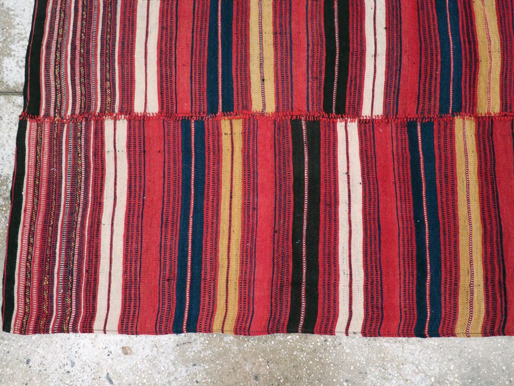 Vintage Persian Kilim, No.28028 - Gsblank