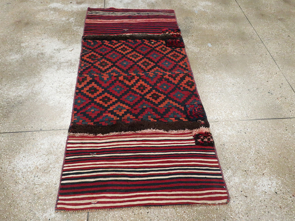 Vintage Persian Flatweave Kilim Small Runner, No.28045 - Gsblank