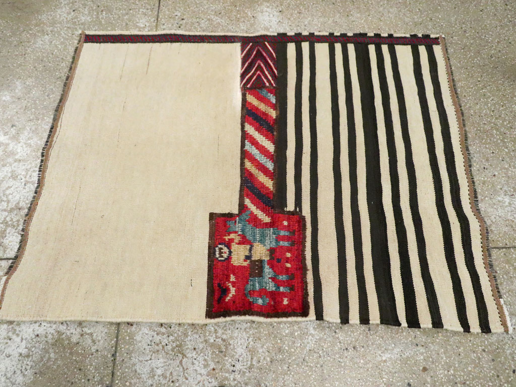 Persian Pictorial Kilim, No.28051 - Gsblank