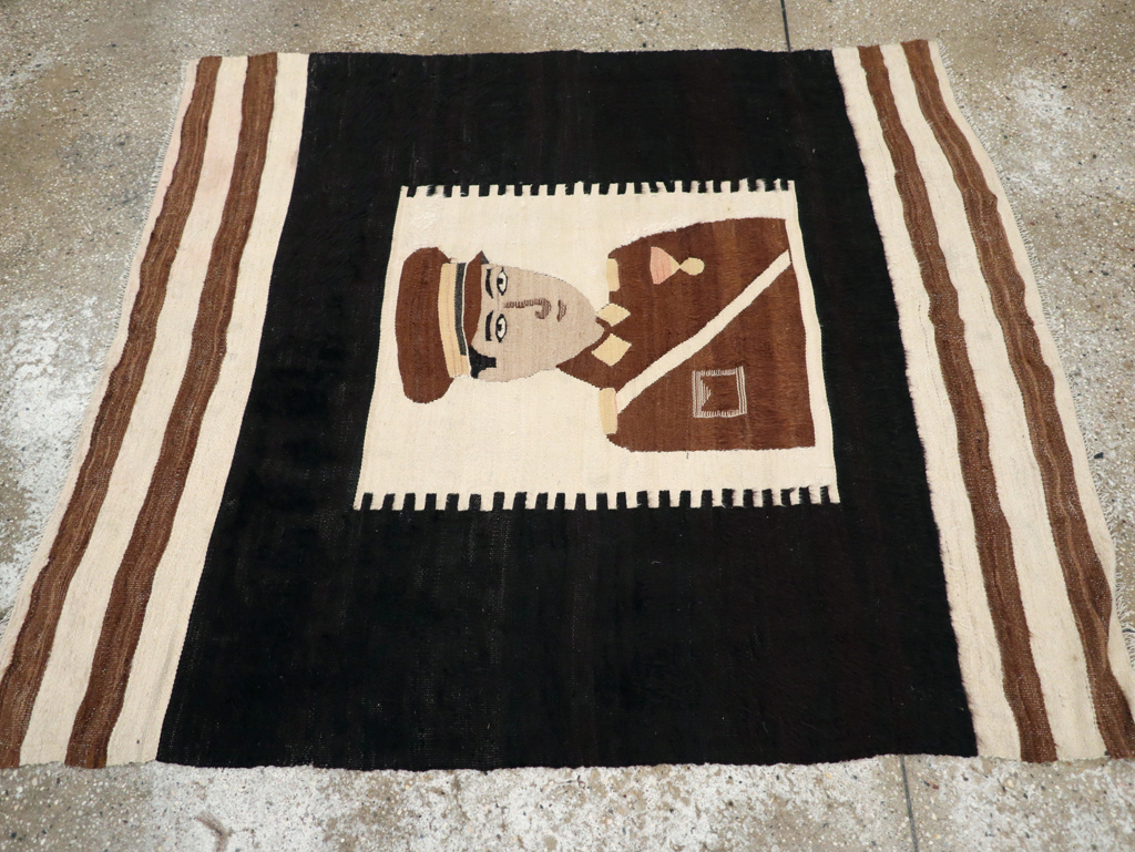 Vintage Pictorial Flatweave, No.28052 - Gsblank