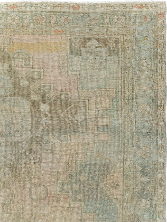 Vintage Persian Bakhtiari Gallery Rug, No.28058 - Gsblank