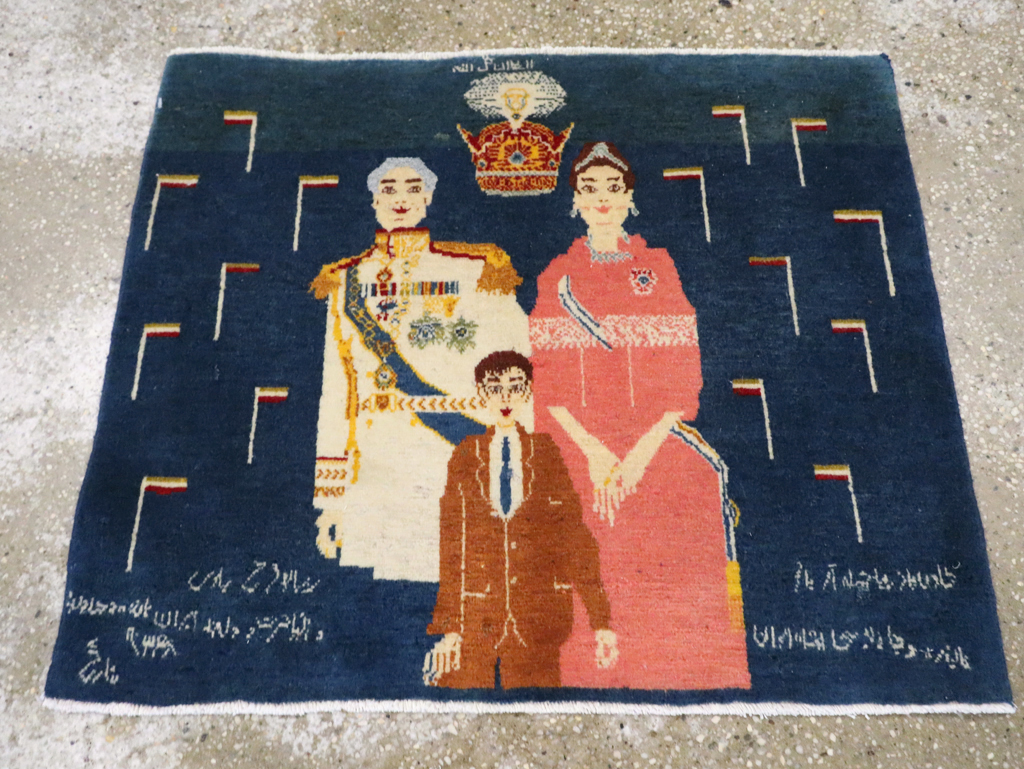 Vintage Persian Pictorial Tabriz Rug, No.28059 - Gsblank