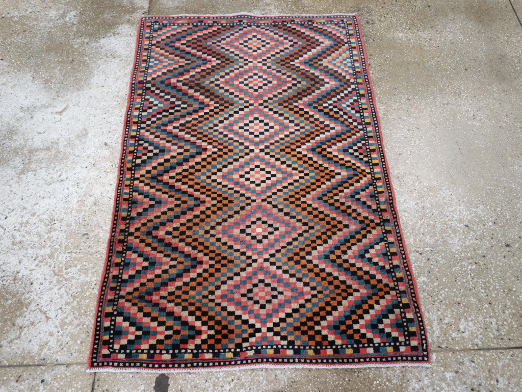 Vintage Persian Mahal Rug, No.28060 - Gsblank