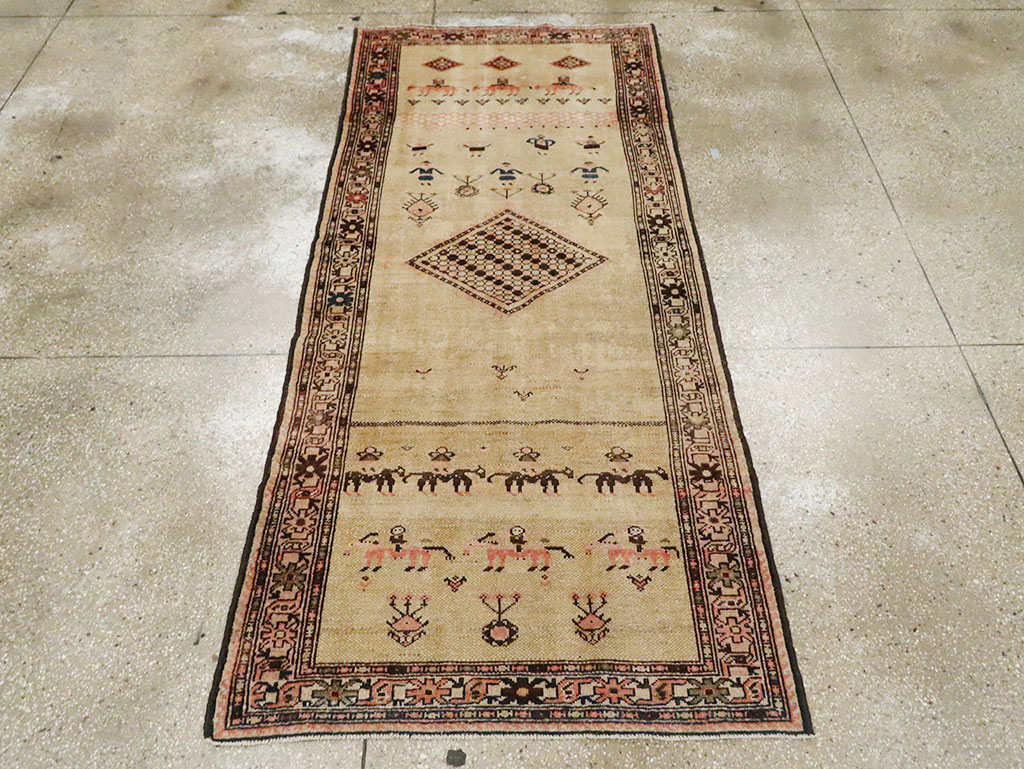 Antique Persian Serab Pictorial Runner, No.28065 - Gsblank