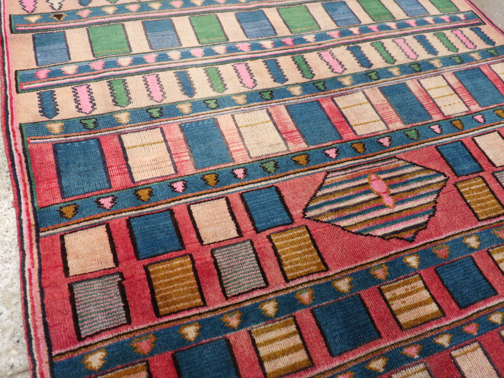 Vintage Persian Mashad Throw Rug, No.28067 - Gsblank