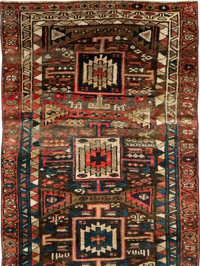 Vintage Northwest Persian Rug, No.28069 - Gsblank