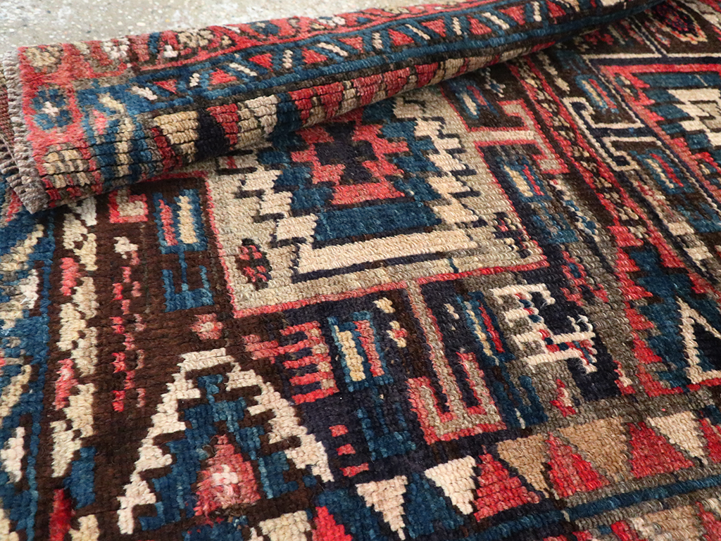 Vintage Northwest Persian Rug, No.28069 - Gsblank