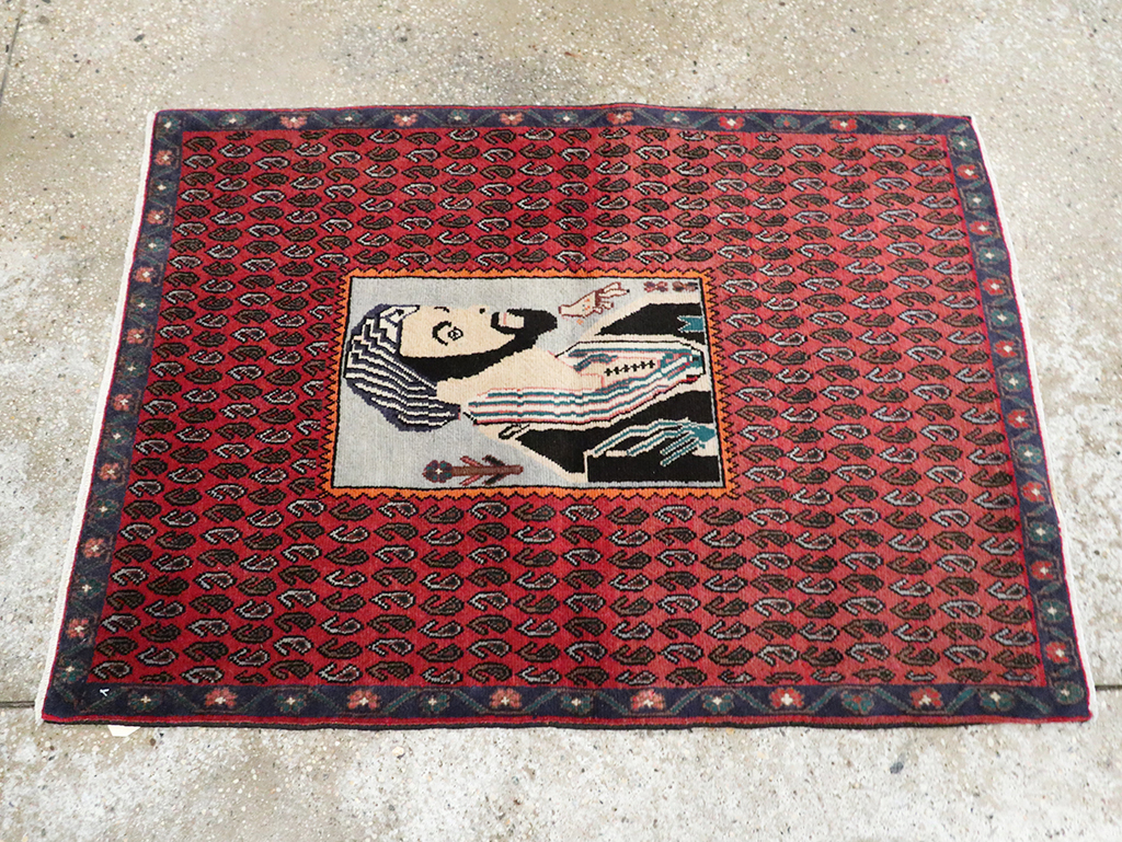 Vintage Pictorial Senneh Rug, No.28073 - Gsblank