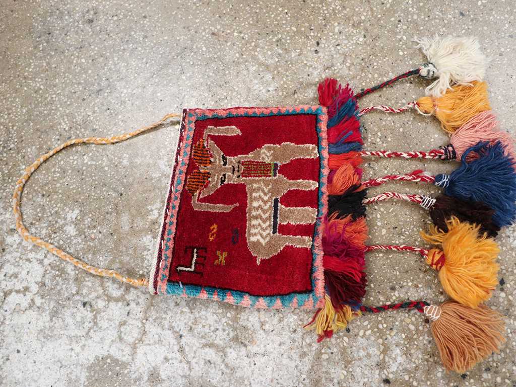 Vintage Persian Shiraz Bag Face, No.28075 - Gsblank