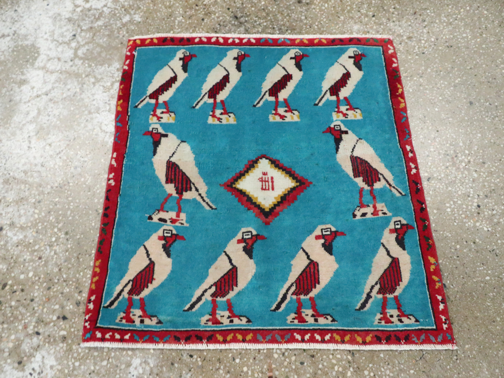 Vintage Persian Shiraz Pictorial Rug, No.28080 - Gsblank