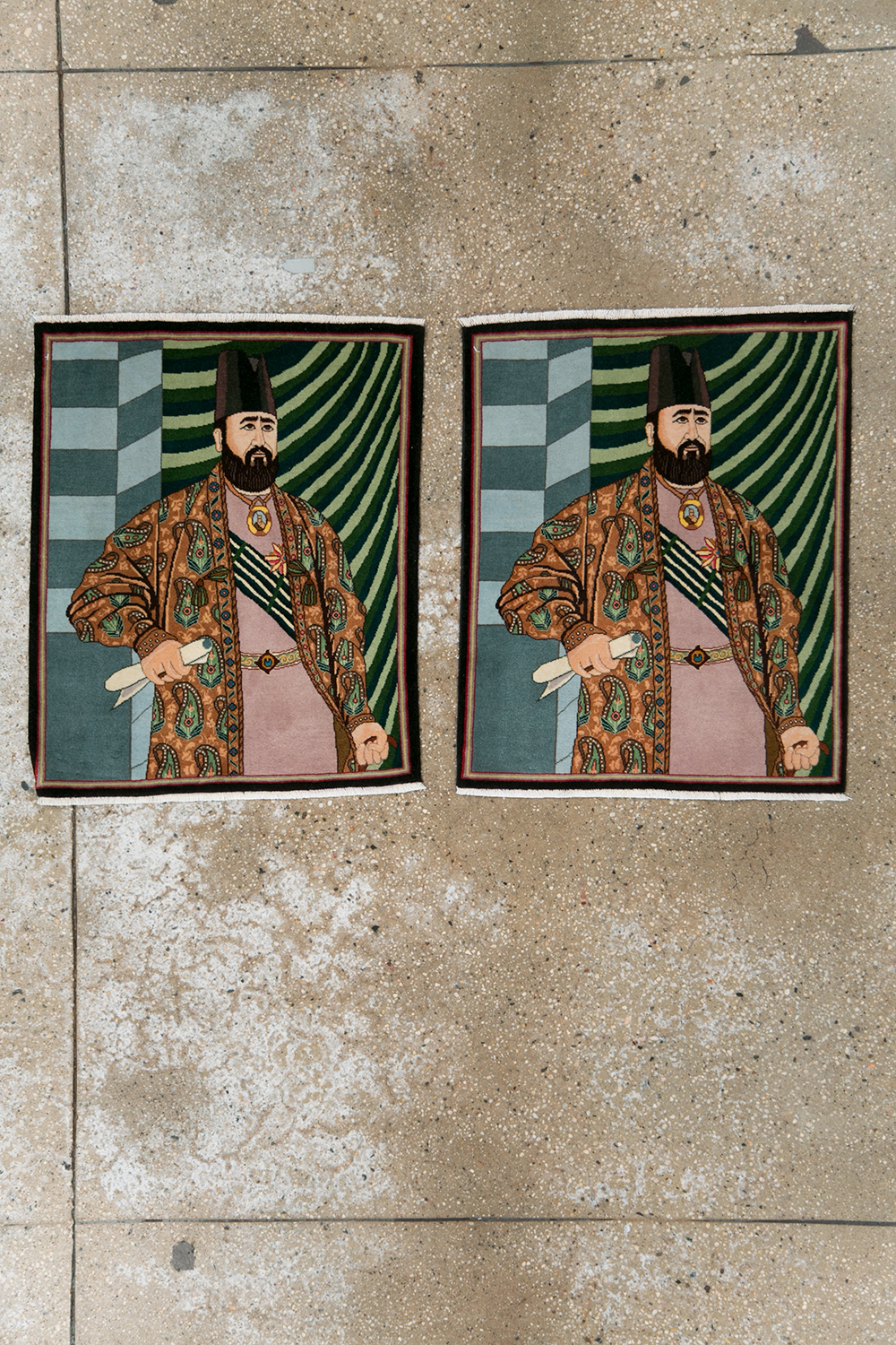 Vintage Persian Tabriz Pictorial Rug (Pair: 1 of 2), No.28093 - Gsblank