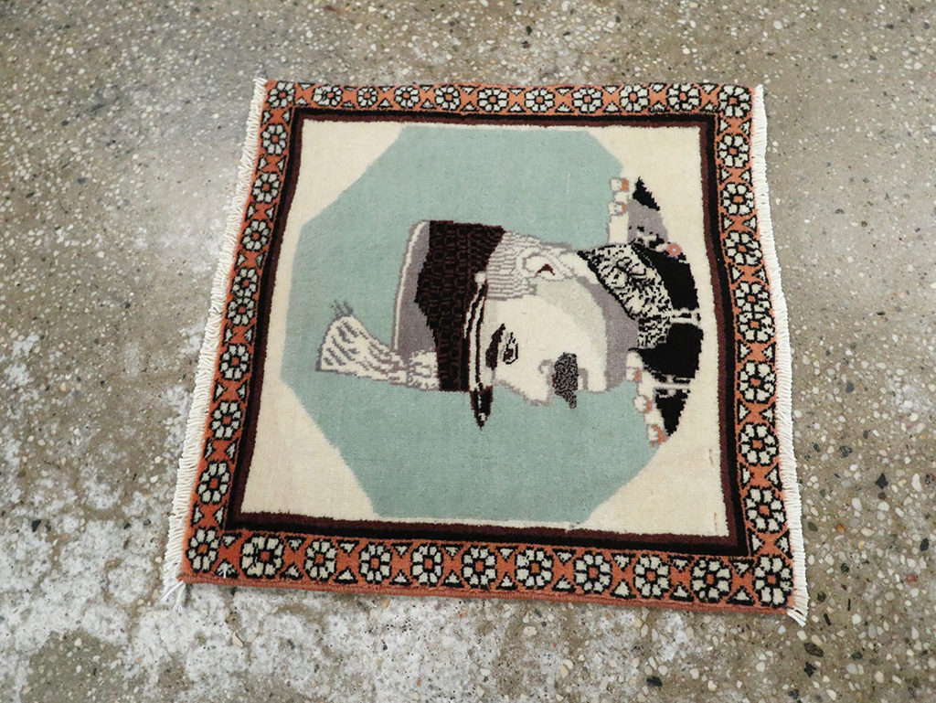 Vintage Persian Tabriz Pictorial Rug, No.28097 - Gsblank