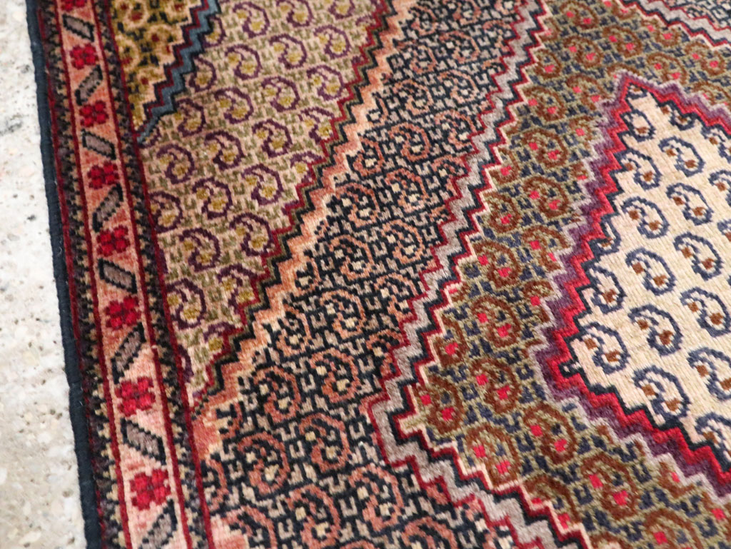 Vintage Persian Tabriz Throw Rug, No.28099 - Gsblank