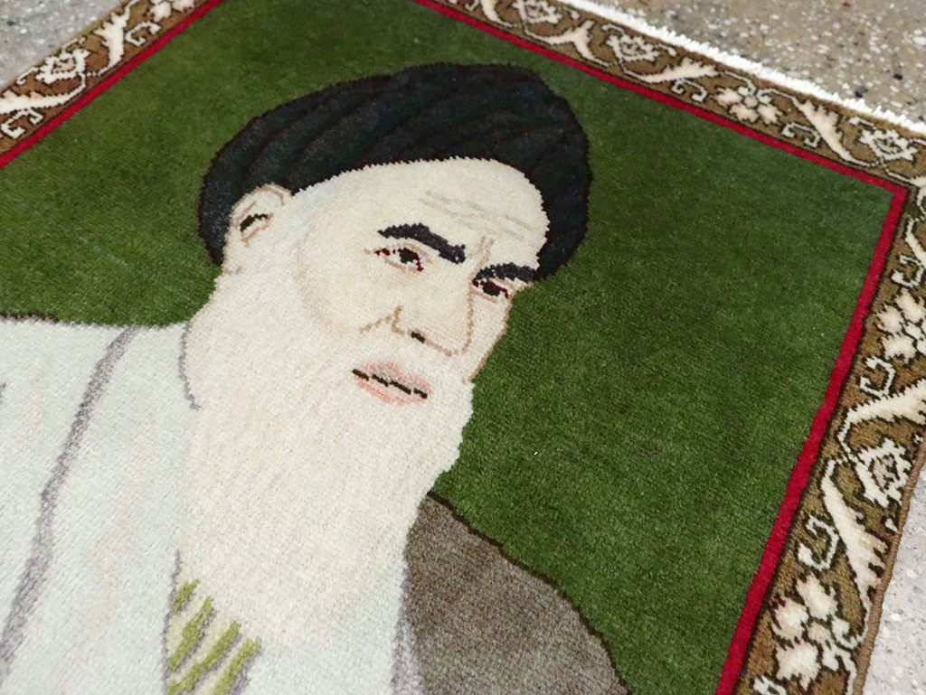 Vintage Persian Tabriz Pictorial Rug, No.28100 - Gsblank