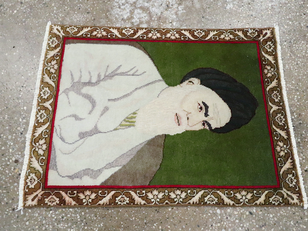 Vintage Persian Tabriz Pictorial Rug, No.28100 - Gsblank