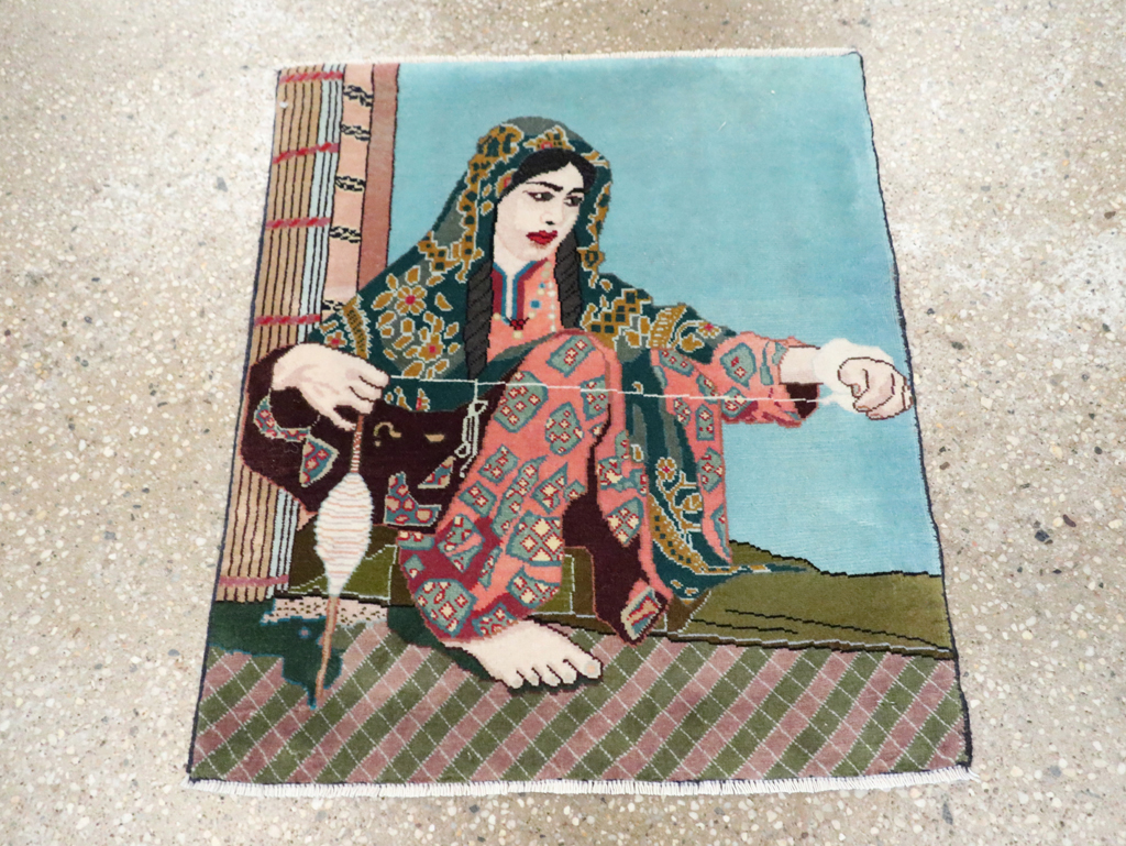 Vintage Persian Tabriz Pictorial Rug, No.28104 - Gsblank