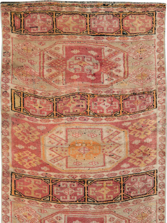 Vintage Turkish Anatolian Runner, No.28117 - Gsblank