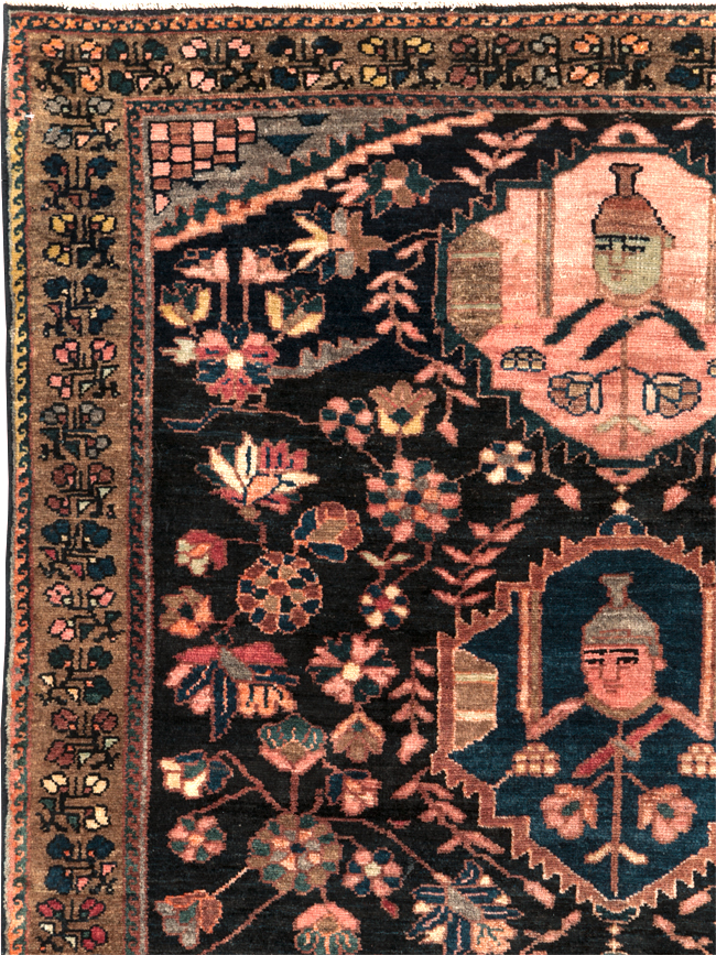 Antique Persian Pictorial Malayer Rug, No.28133 - Gsblank