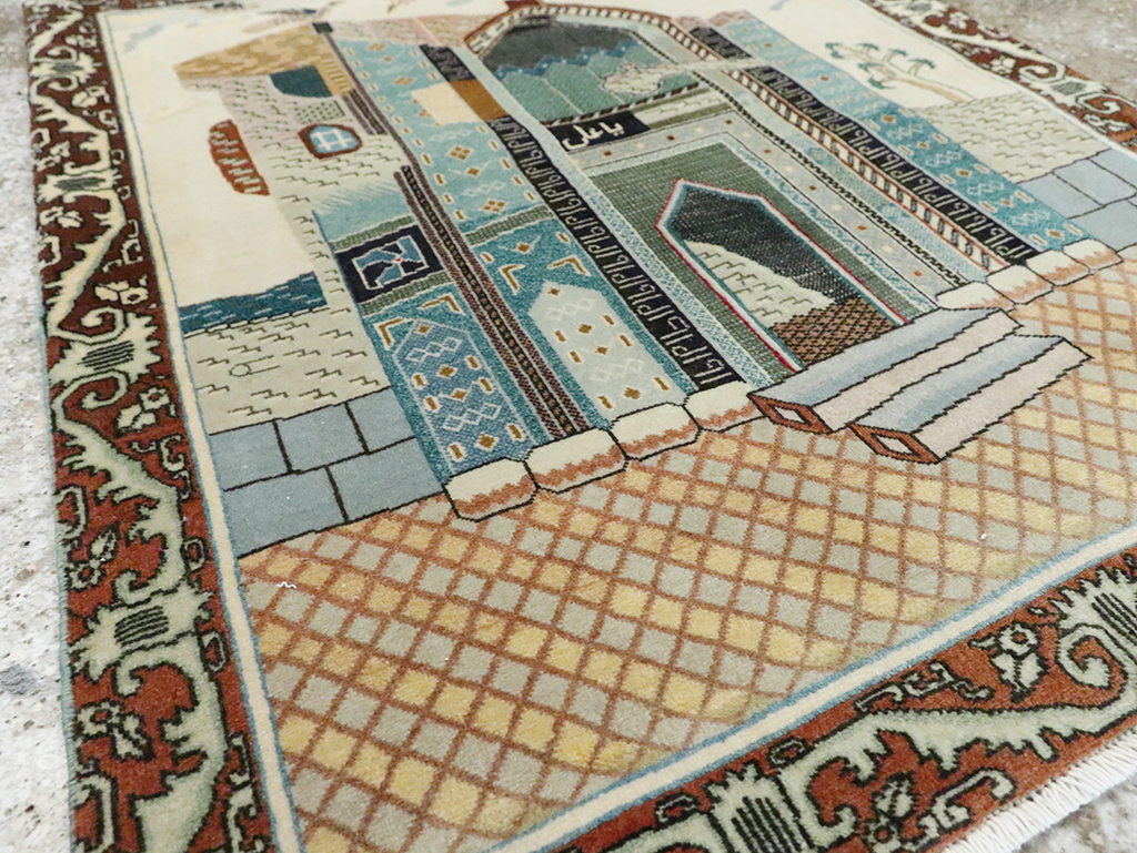 Vintage Persian Pictorial Tabriz Rug, No.28135 - Gsblank