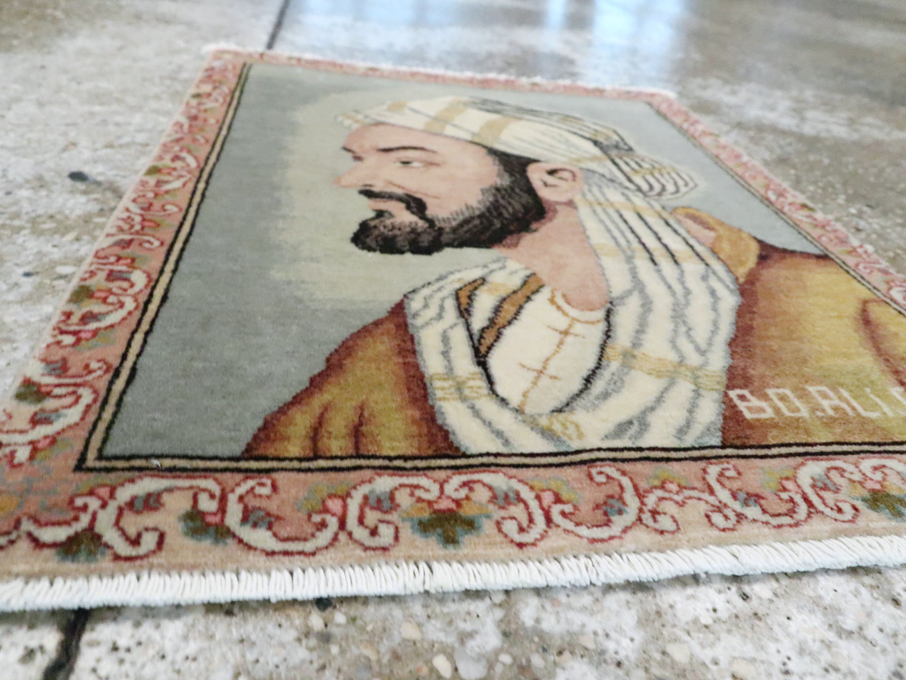 Vintage Persian Tabriz Pictorial Rug, No.28138 - Gsblank