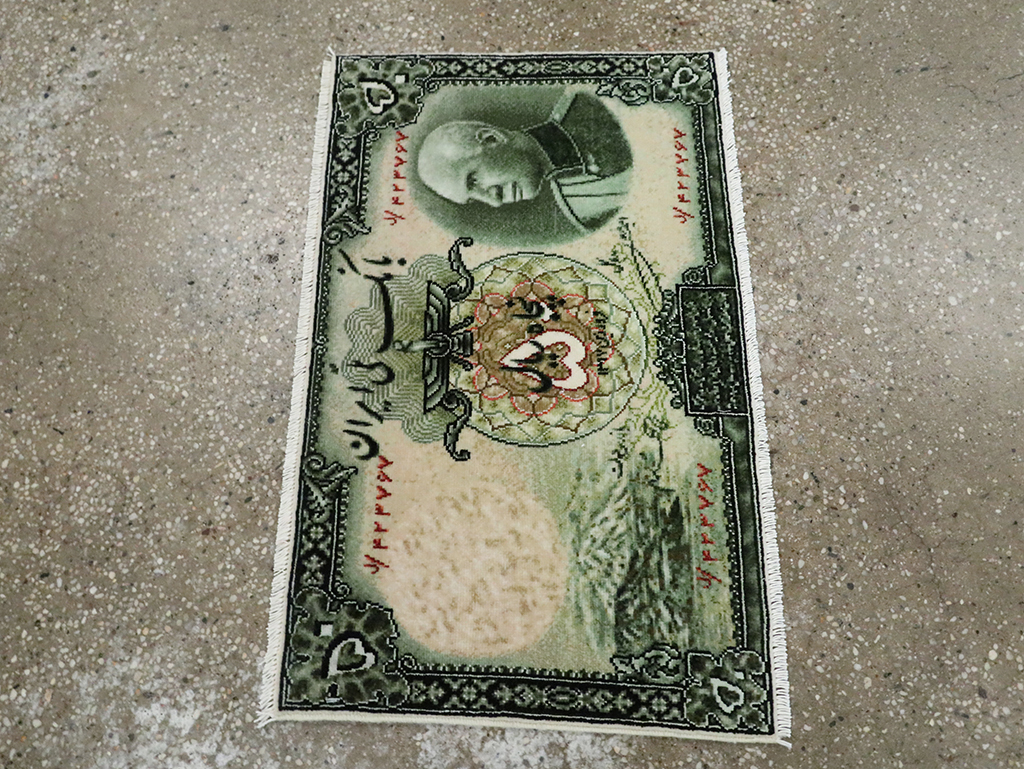 Vintage Persian Tabriz Pictorial Rug, No.28140 - Gsblank